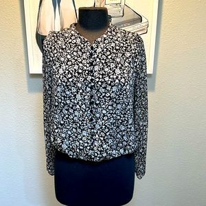 Rachel Zoe blouse size M
